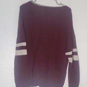 AE XL Maroon Sweater